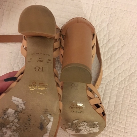 Raphaella Booz beige sandals heels - Picture 4 of 5